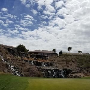 Meet your Posher, Peter